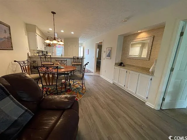 553 White River Dr #13E — Photo 14