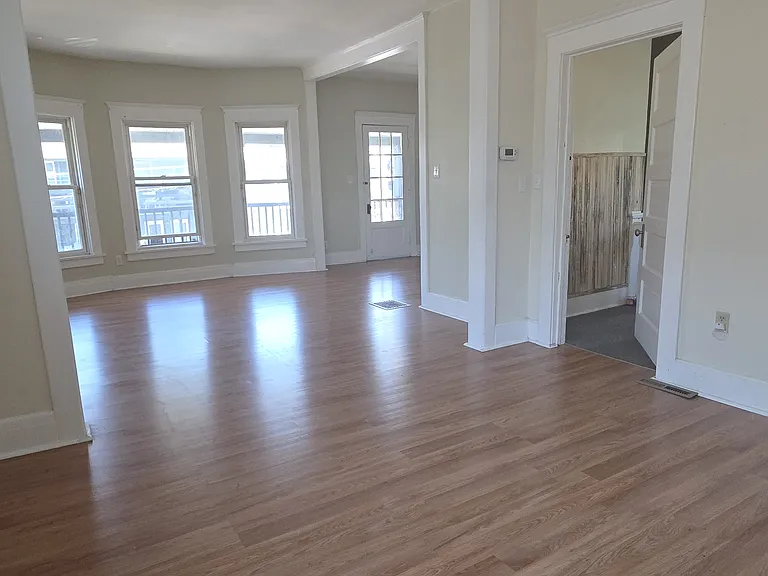 105 Edson St #2 — Photo 9