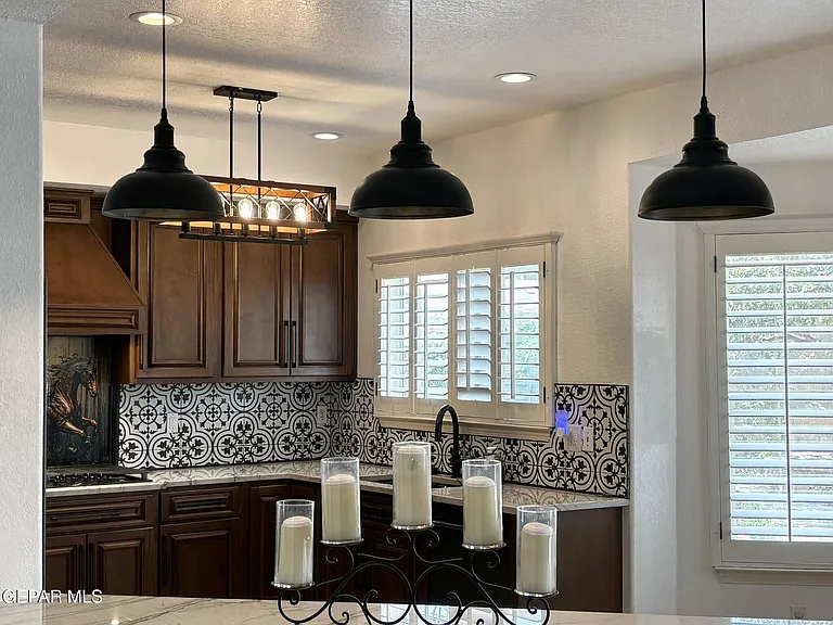 2313 Passage Pl — Photo 6