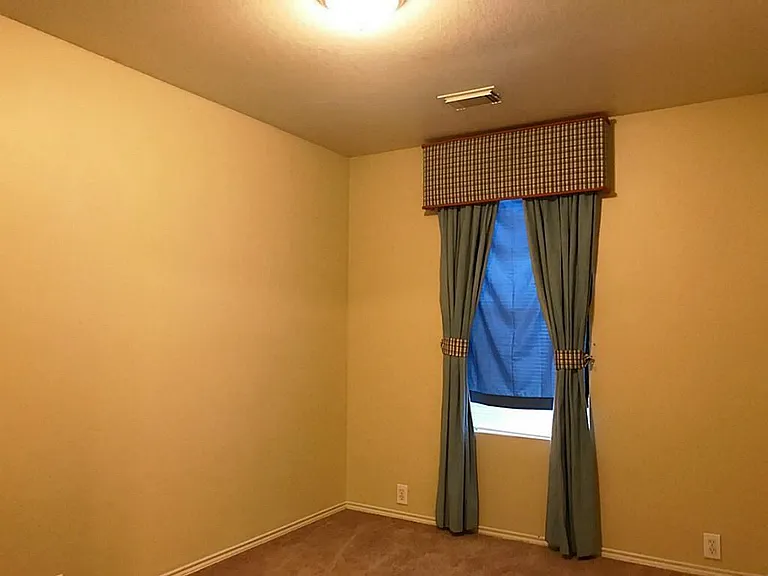 Very comfortable secondary bedroom
