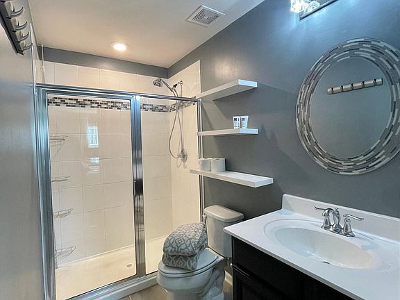 3rd image of 7447 Red Mulberry Way