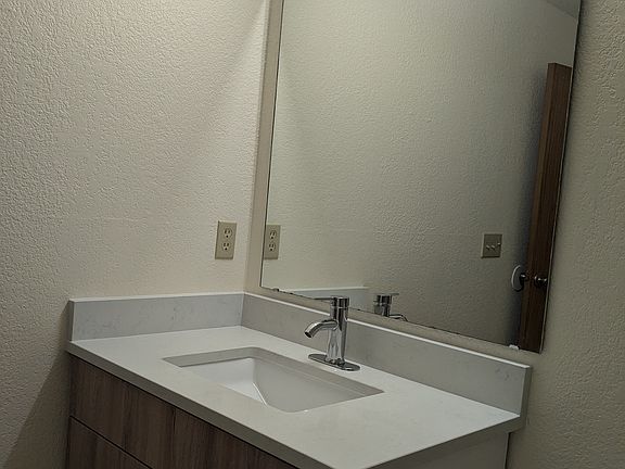 4th image of 24226 26th Pl S APT B