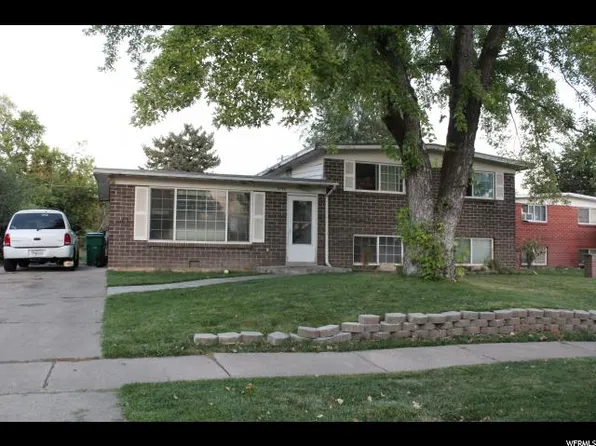 5746 S 2550 W, Roy, UT 84067