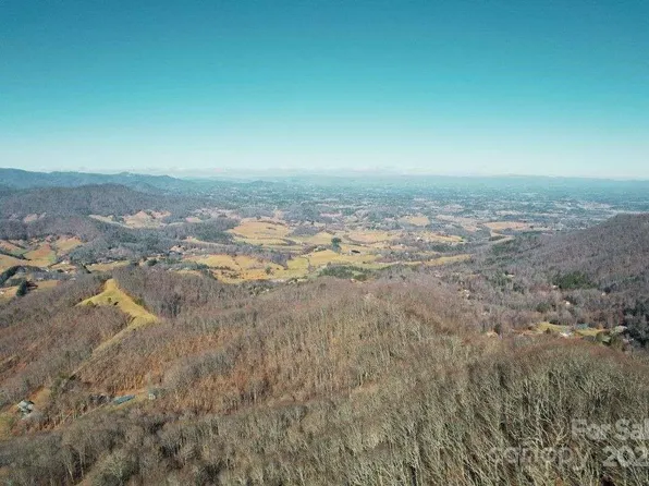 9999 Hookers Gap Rd, Leicester, NC 28748