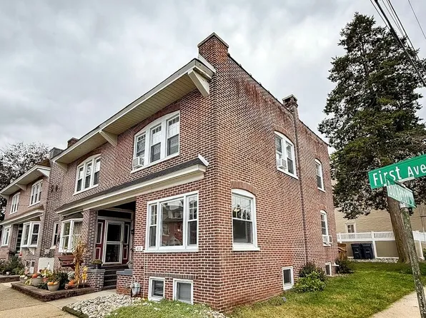 412 1st Ave, Phoenixville, PA 19460
