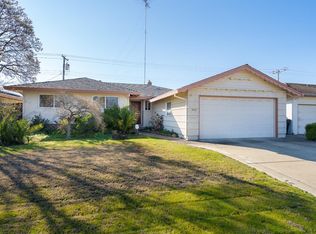 1428 Fruitridge Rd, Sacramento, CA 95822
