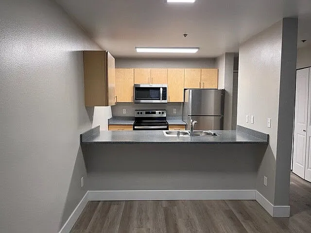Vesper Apartments — Photo 4