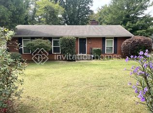 600 Scaleybark Rd, Charlotte, NC 28209