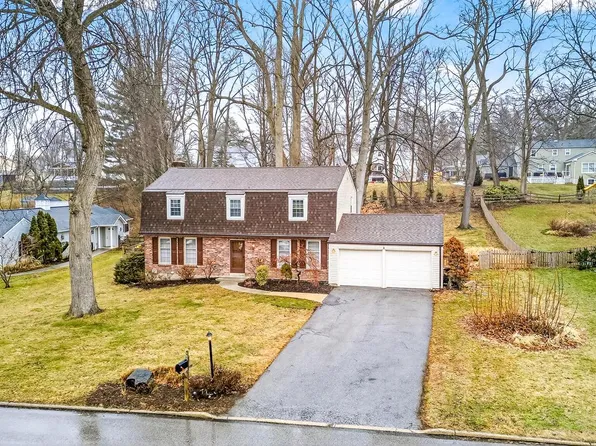 319 Box Elder Dr, West Chester, PA 19380