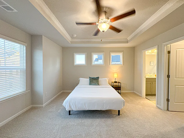 3217 Bateman Dr — Photo 48