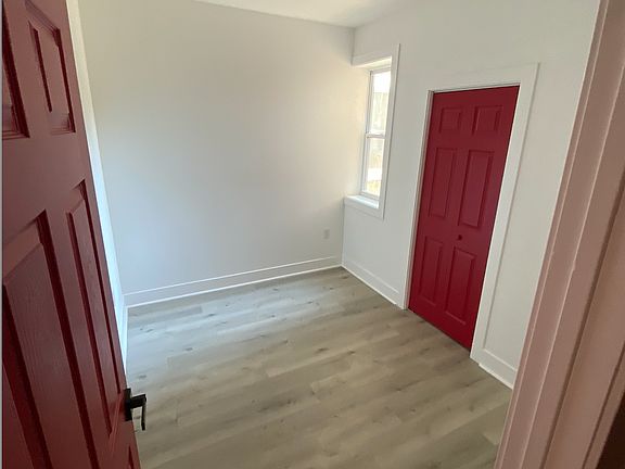 5th image of 4043 N 12th St #A