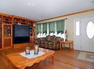 46 S Hawthorne Blvd, Mundelein, IL 60060