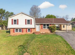 80 Meadow Dr, Christiansburg, VA 24073