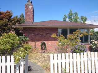 4416 SW Charlestown St, Seattle, WA 98116