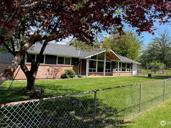461 Fern Hill Road, Forks, WA 98331