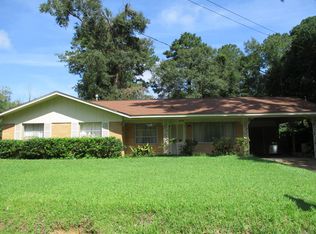 3604 26th St, Meridian, MS 39307