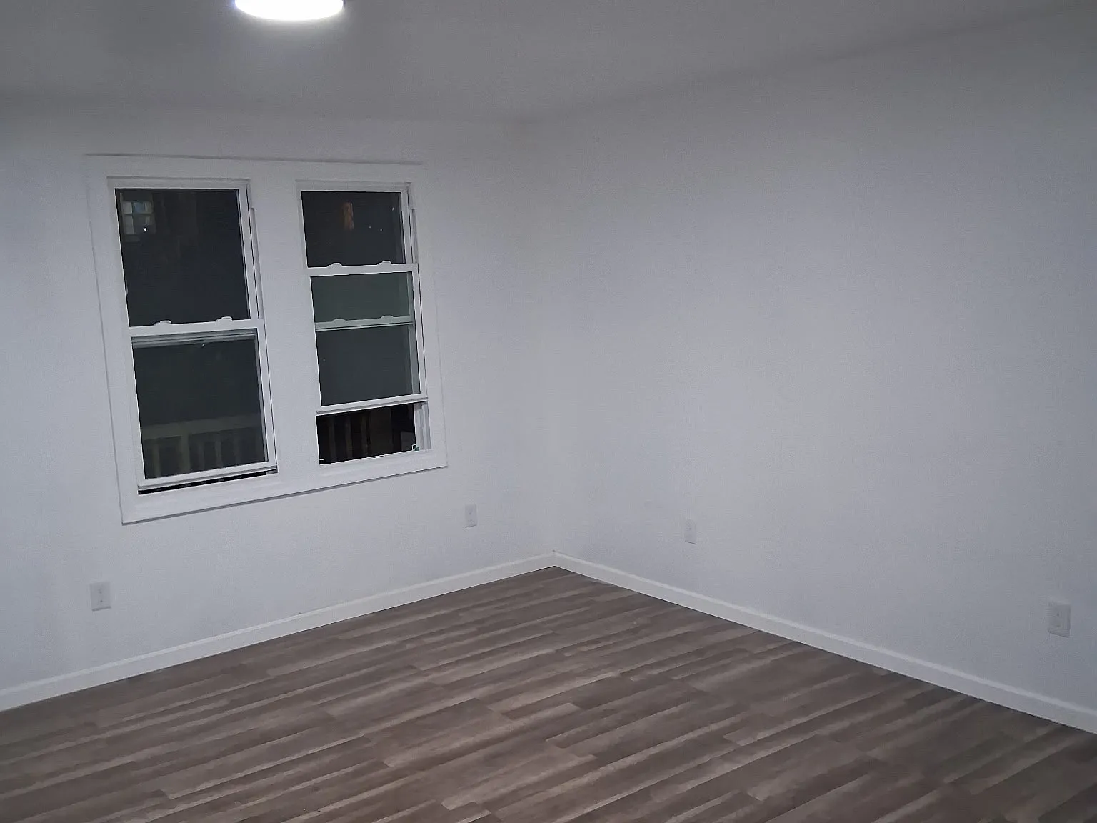 3 bed, 1.5 bath, 1272 sqft, $1,250 — Photo 2