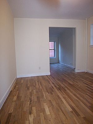 4th image of 445 W 49th St APT 3C
