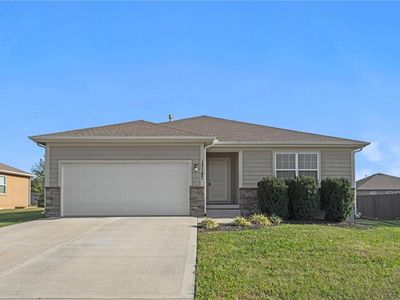 17187 Kill Creek Rd, Gardner, KS, 66030