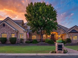 2918 E WATERMAN Way, Gilbert, AZ 85297