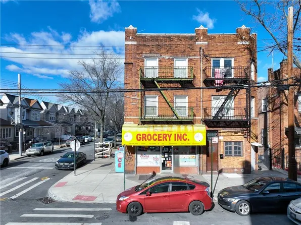 97 Avenue S image 23 of 32