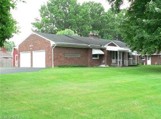 4633 Canterbury Ln, Youngstown, OH