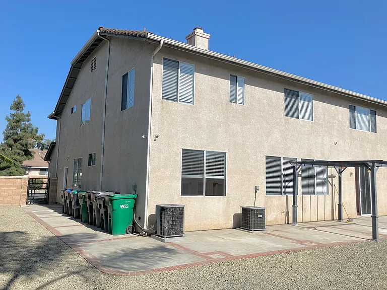 6785 Goldy St — Photo 37