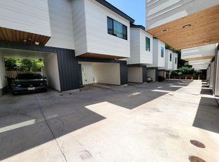 913 Duncan Ln #202, Austin, TX 78705