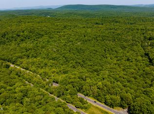 980 Cold Spring Rd, Clinton Corners, NY 12514