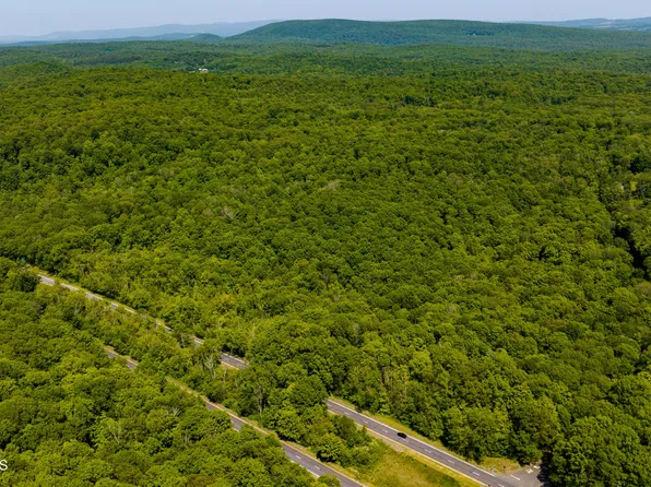 980 Cold Spring Road, Clinton Corners, NY 12514