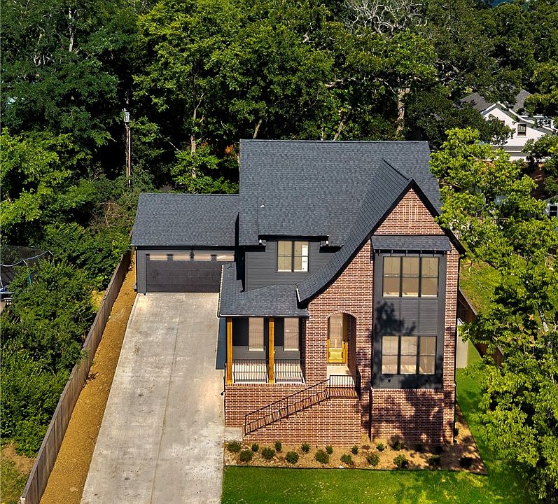 1st image of 720 N Gregg Ave