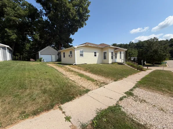 205 Milwaukee St, Albany, WI 53502