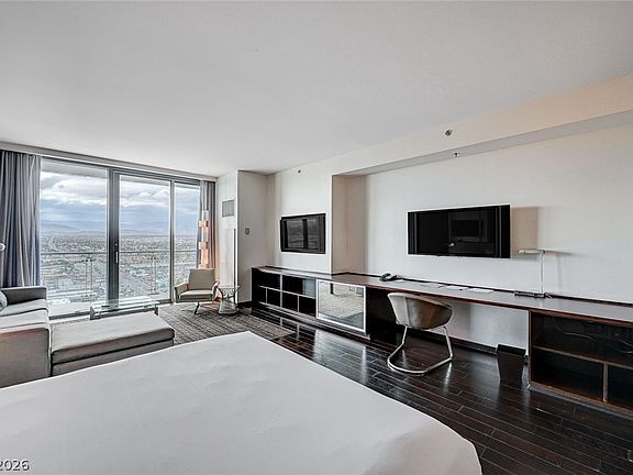 5th image of 4381 W Flamingo Rd #3503