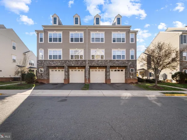 11146 Wortham Crest Cir, Manassas, VA 20109