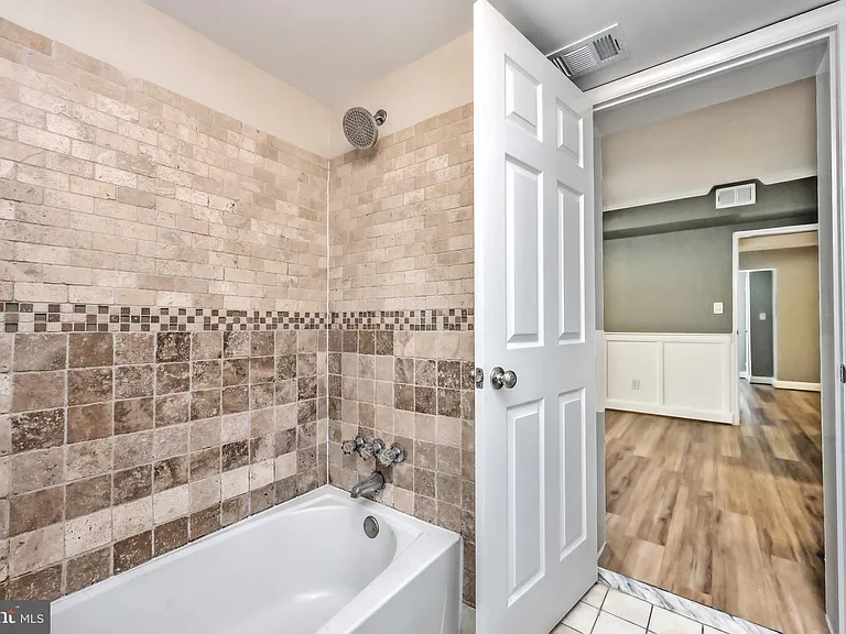 2700 Dartmouth Rd #1 — Photo 29