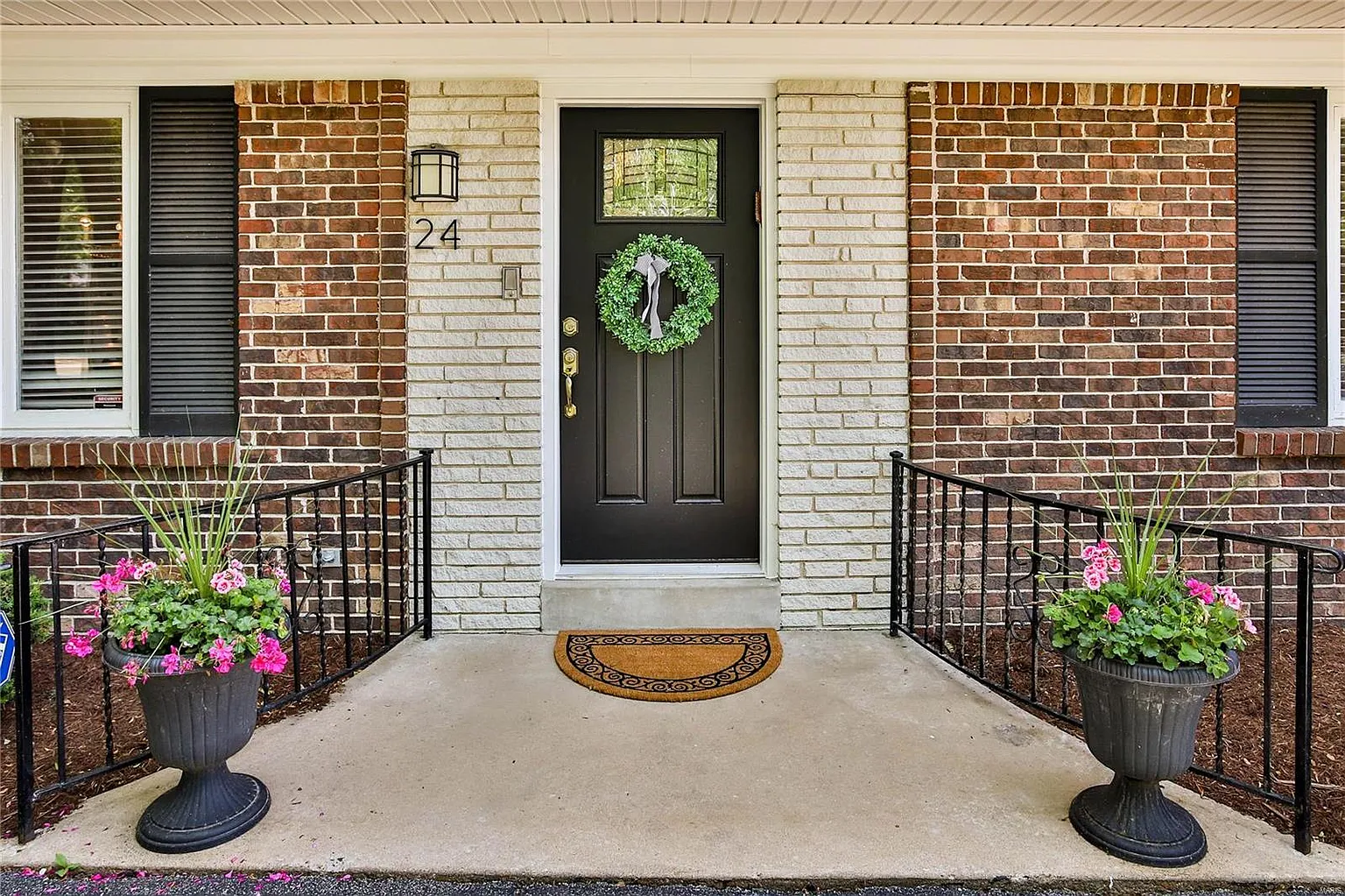 24 Spoede Woods St photo 1
