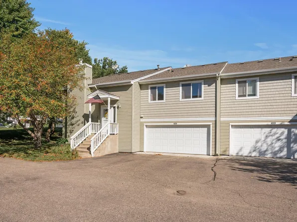 5638 Pompano Dr, Minnetonka, MN 55343