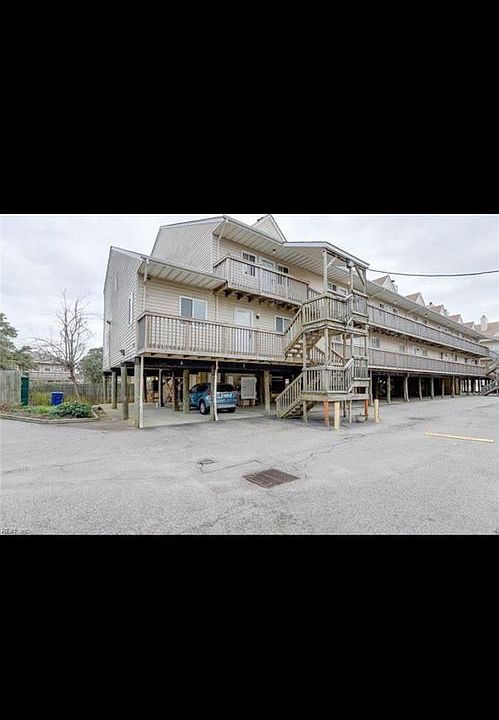 1st image of 833 Little Bay Ave APT D