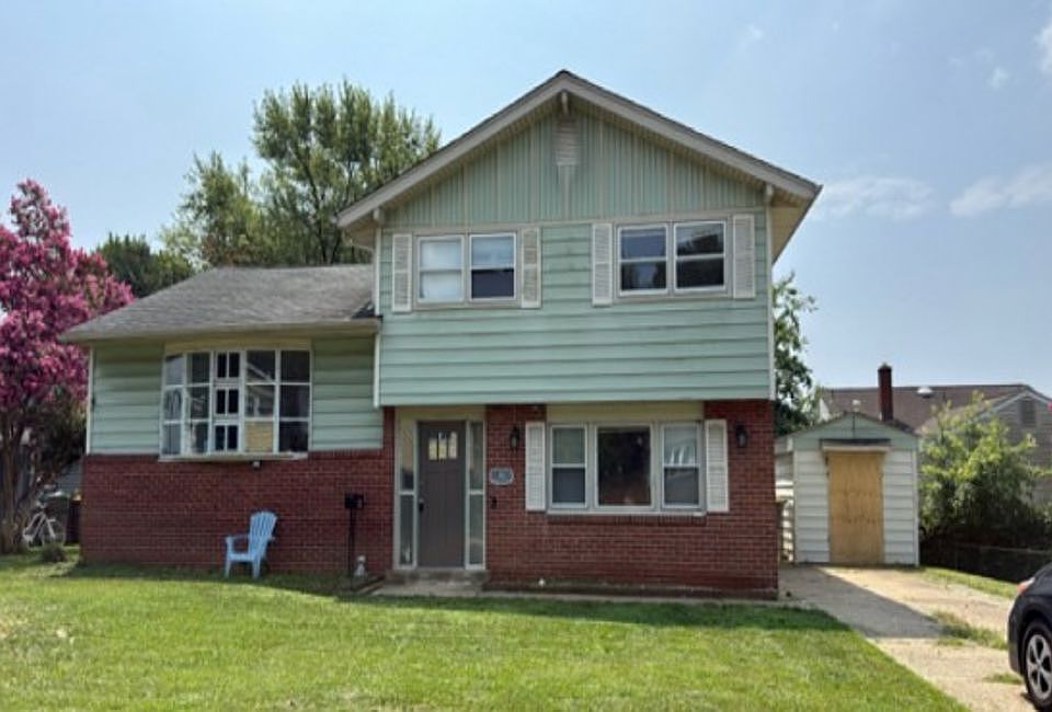 1st image of 76 Ruby Dr