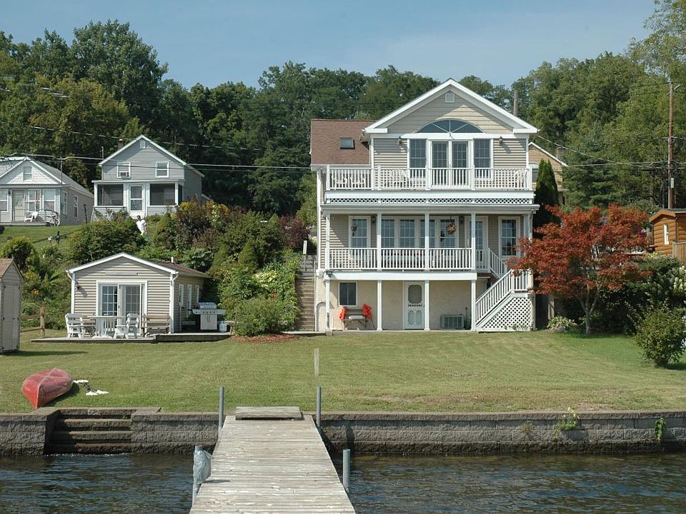 Cayuga Lakefront Home