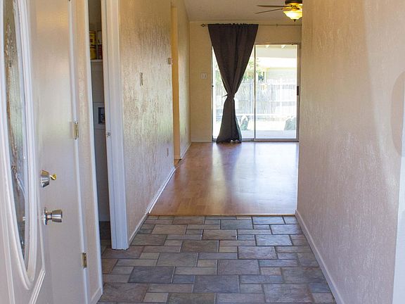 2nd image of 7509 Buttonwood Dr