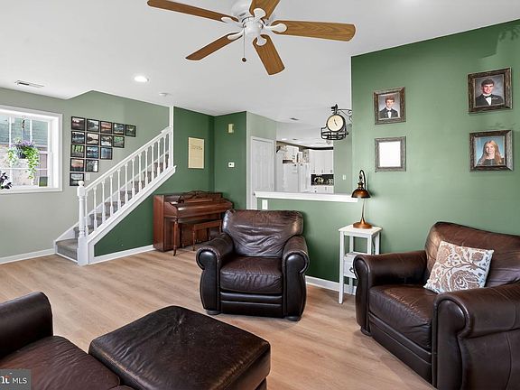 5th image of 510 Rhoads Ave