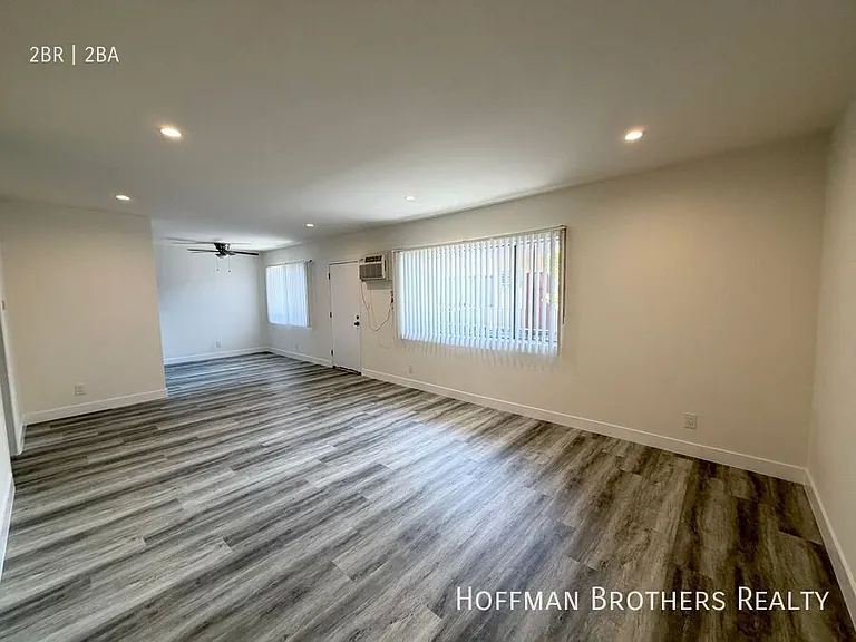 8143 Langdon Ave #216 — Photo 3