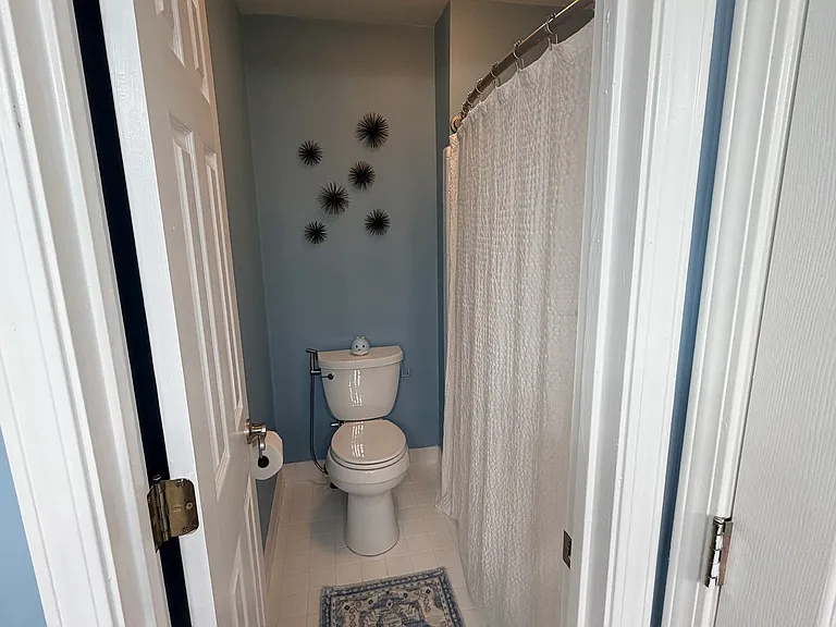 6225 Zinfandel Dr — Photo 18