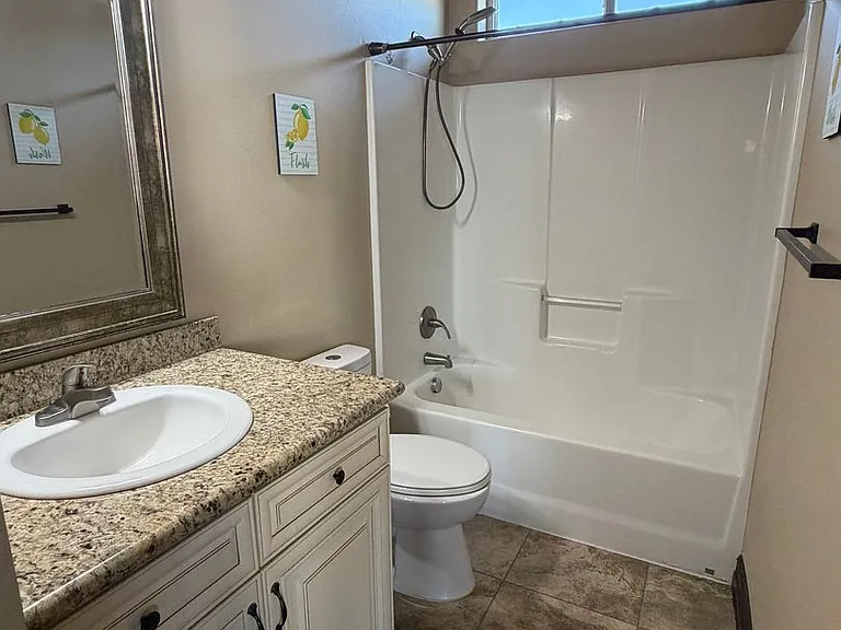 440 Dream St SE — Photo 21
