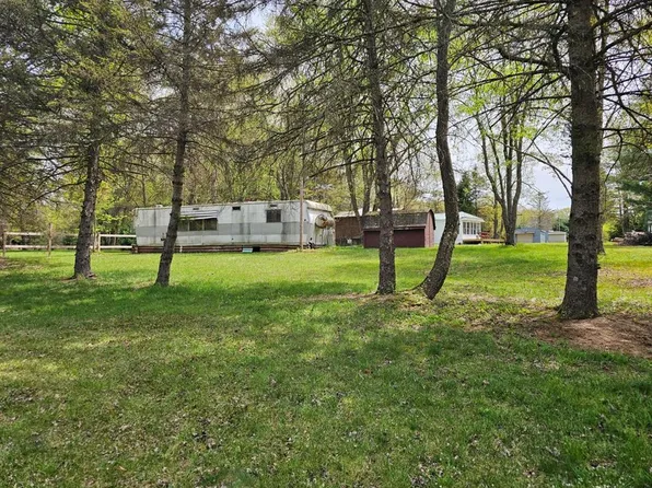 312 Kite Ln, Marienville, PA 16239