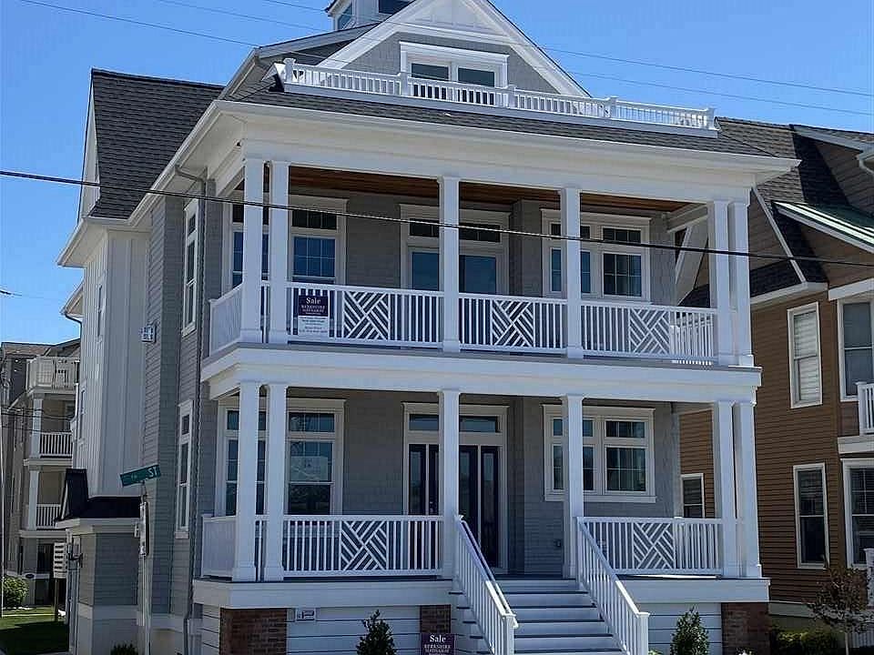 1st image of 881 5th St #881