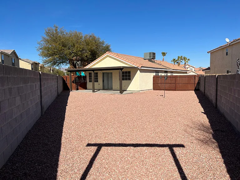 5265 Marauder Ct — Photo 22