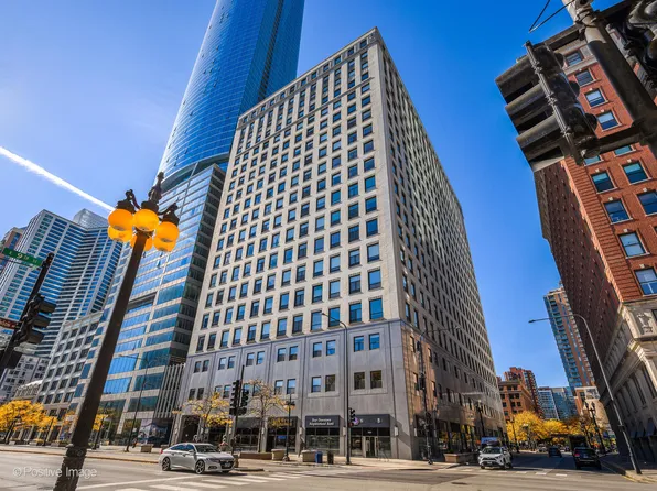 910 S Michigan Ave APT 1811, Chicago, IL 60605