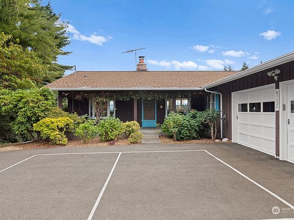 2nd image of 6712 86th Street E